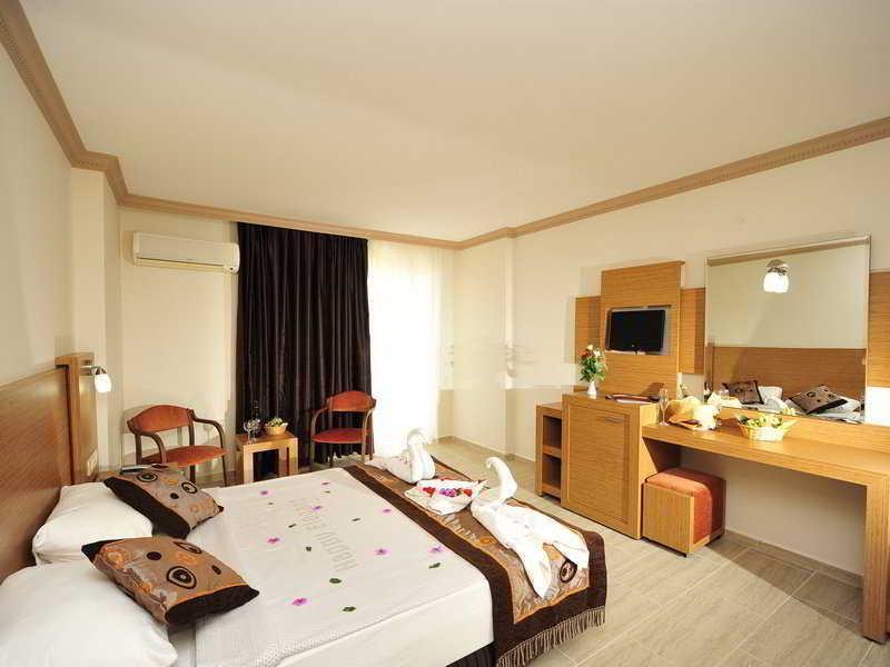 Euphoria Comfort Beach Alanya Mahmutlar Bagian luar foto